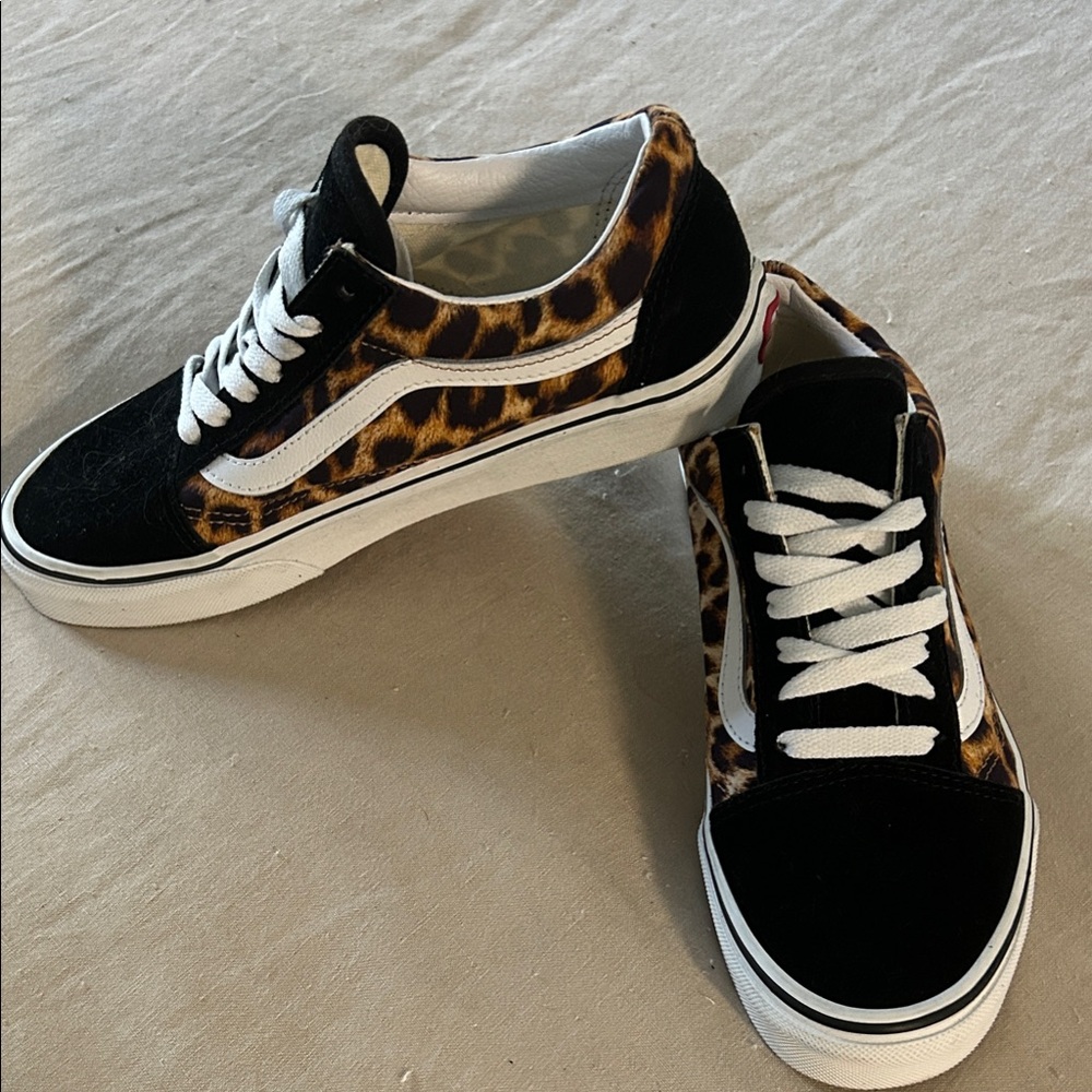Vans Women's Black and Leopard Sneakers